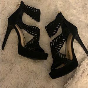 Jessica Simpson platform suede heels